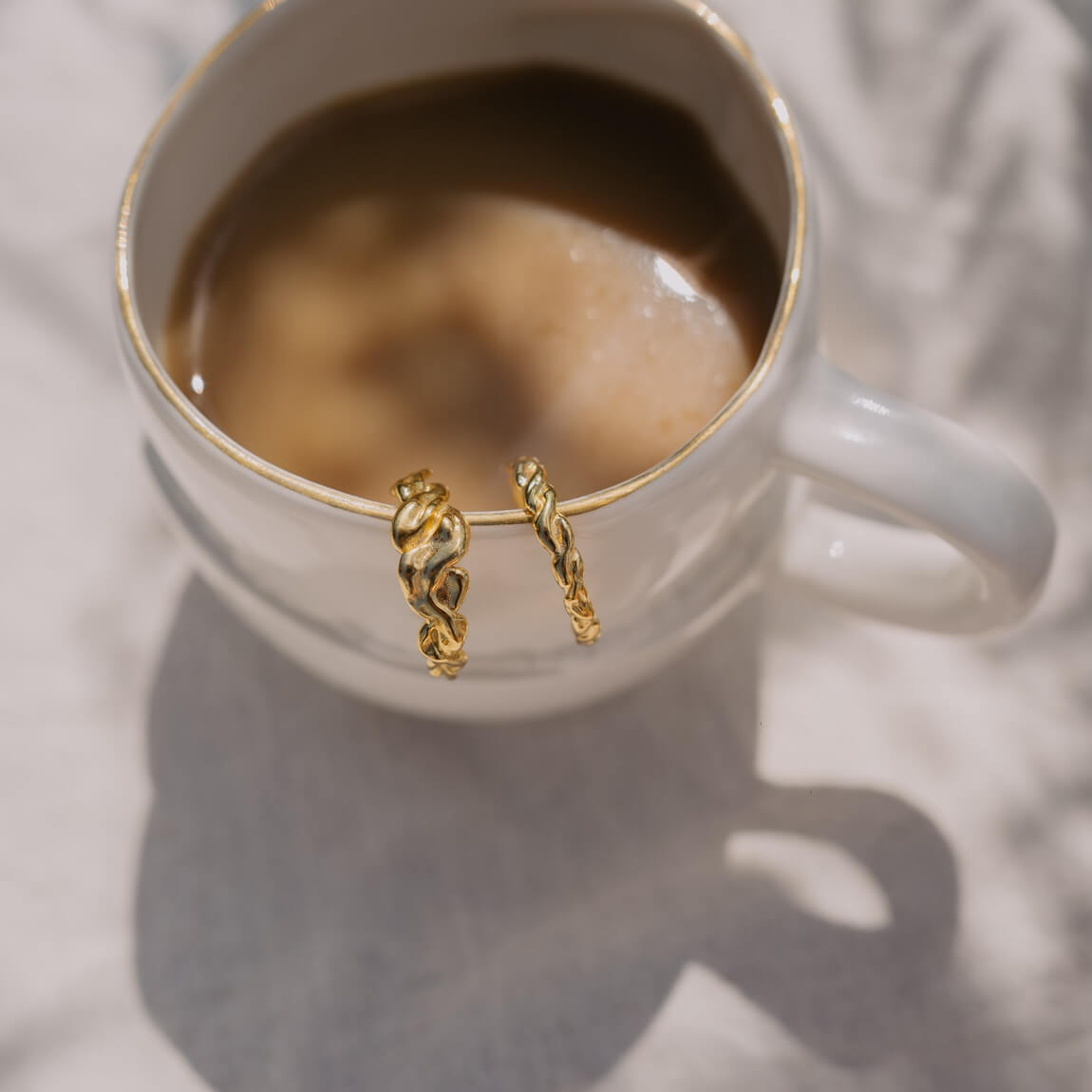 Flow Gold Ring Big Lumi Cosi