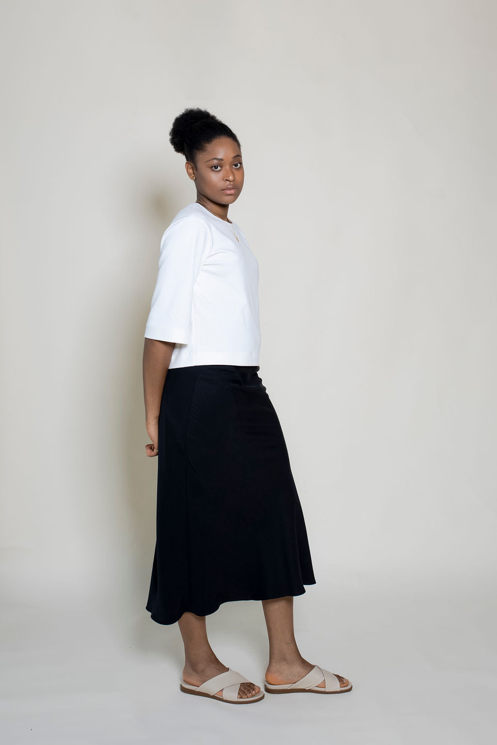 Rock FINY.A Charcoal VAELU