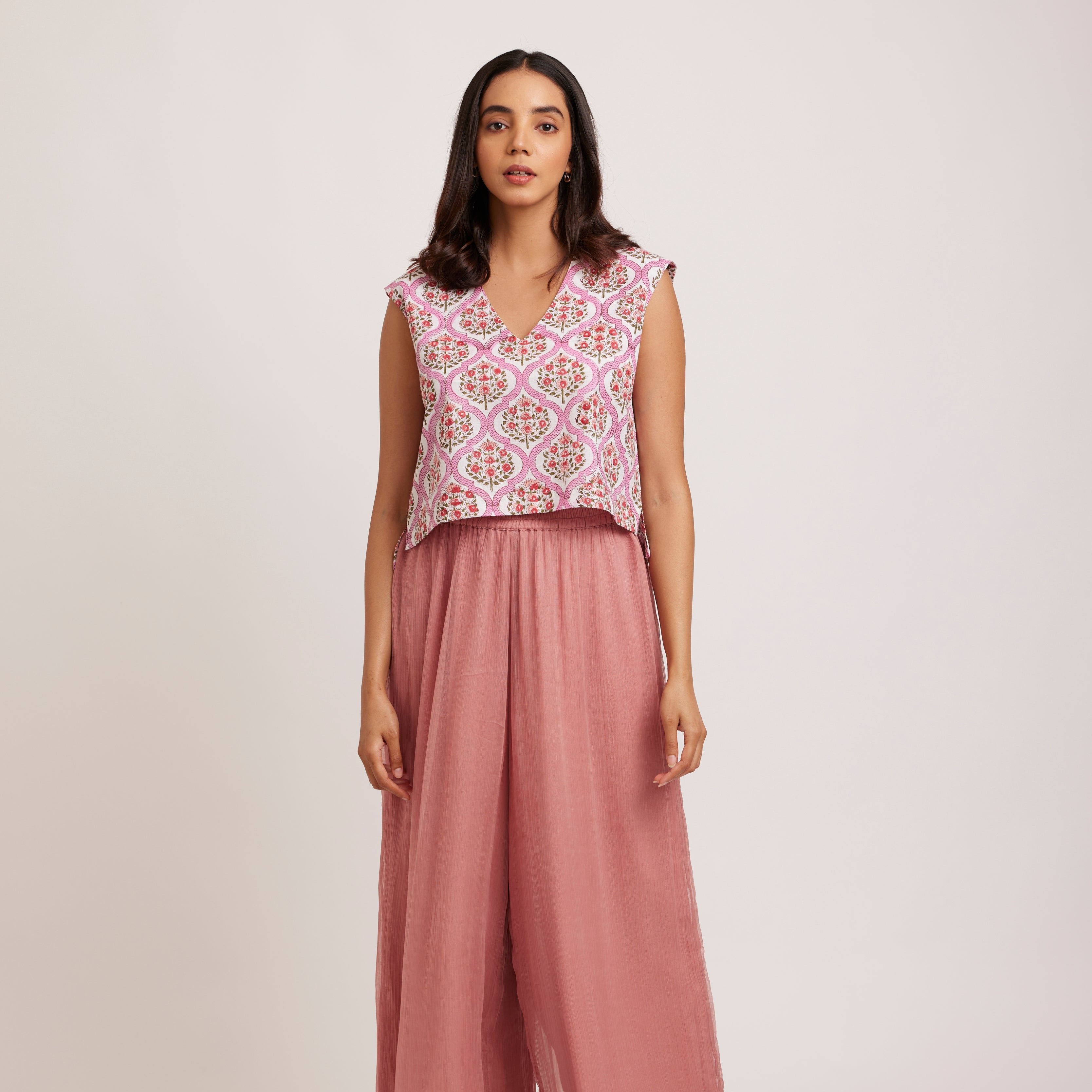 GOLBAHAR V-Neck Top Iimaima