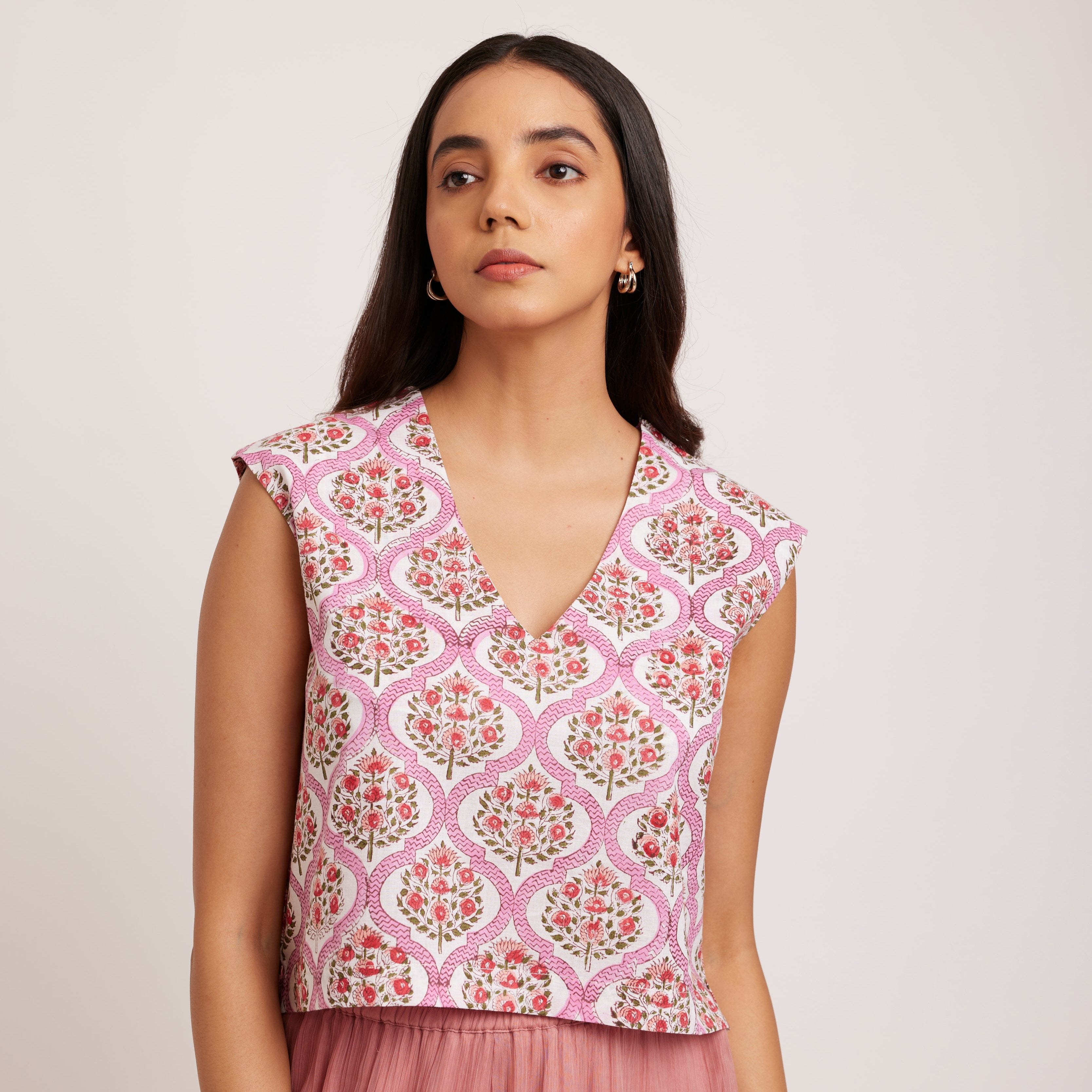 GOLBAHAR V-Neck Top Iimaima