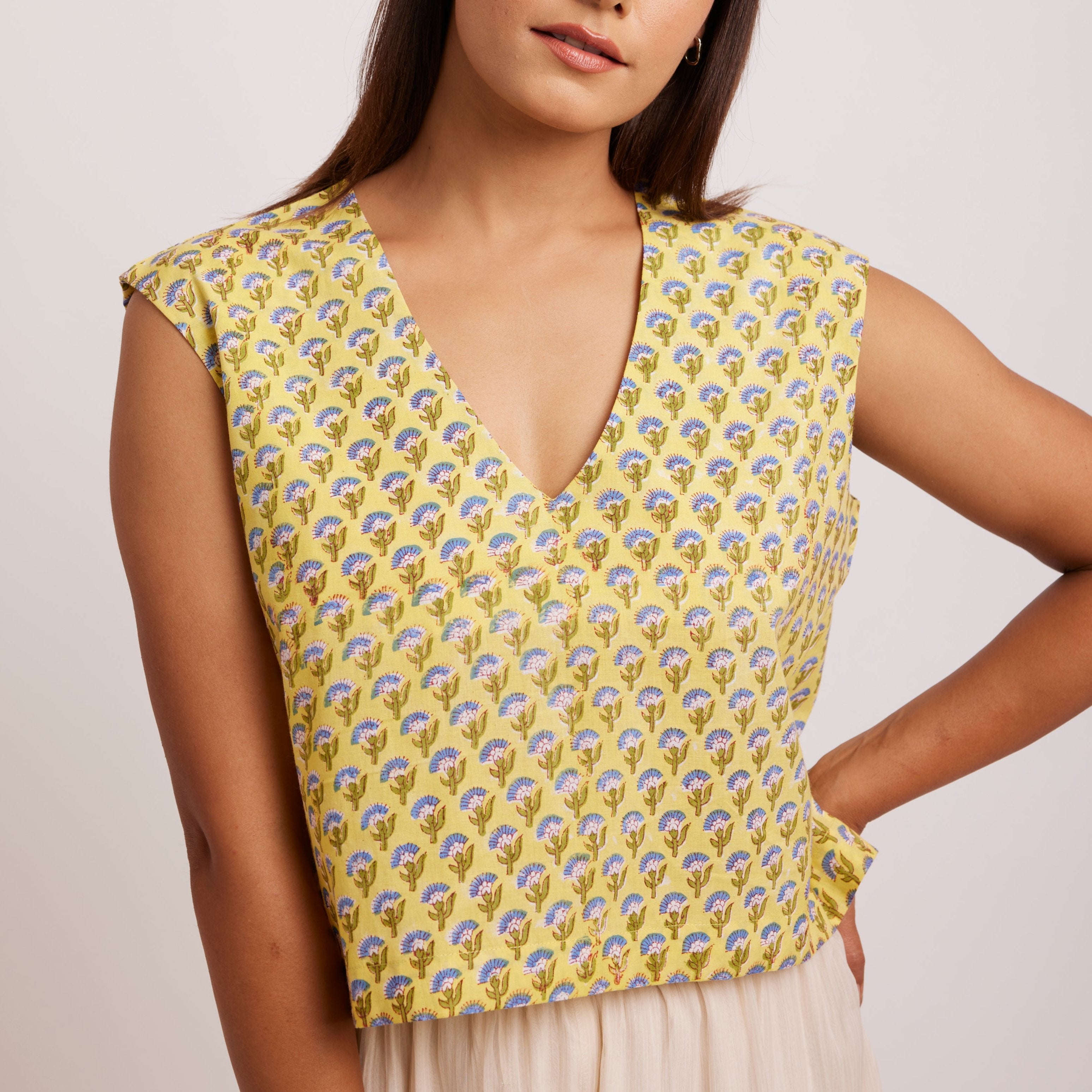 GOLBAHAR V-Neck Top Iimaima