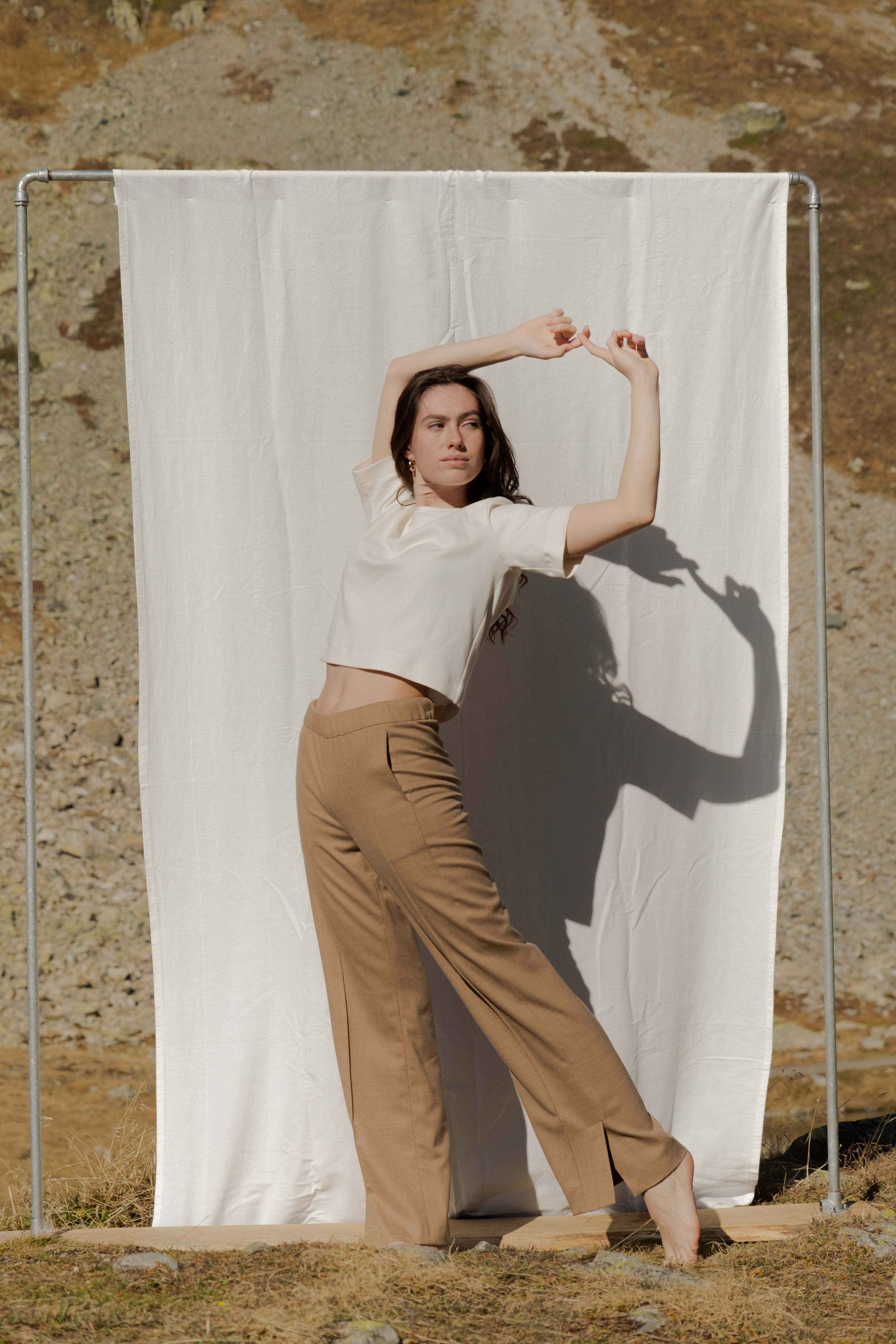 Hose AVEN.I hazelnut VAELU