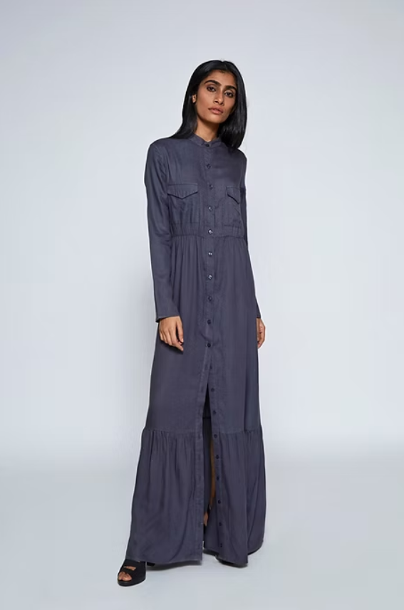 AISHA Maxi-Kleid mit Stehkragen Iimaima