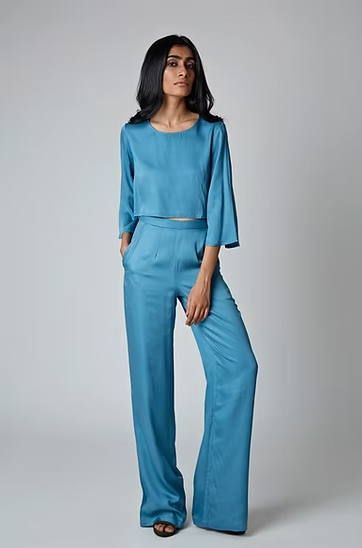 LEYAN Cropped Bluse Iimaima