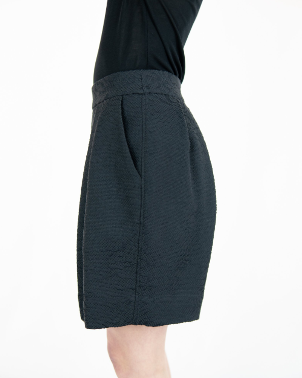 ANTILI Bermuda aus Jacquard Keijn