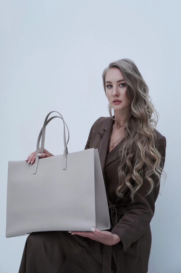 Business Travel Bag Beige Meriem Lebdiri