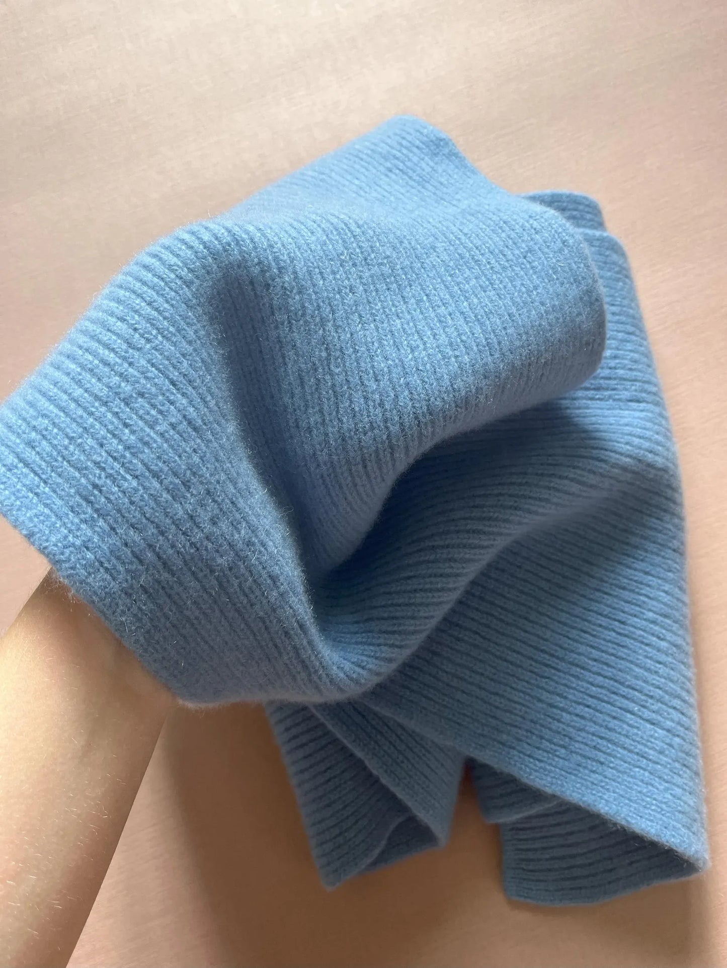 Merino Kaschmir Wollschal in Himmelblau, Freiberg Knitwear