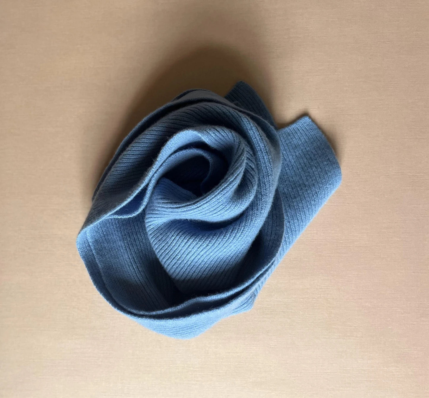 Merino Kaschmir Wollschal in Himmelblau, Freiberg Knitwear