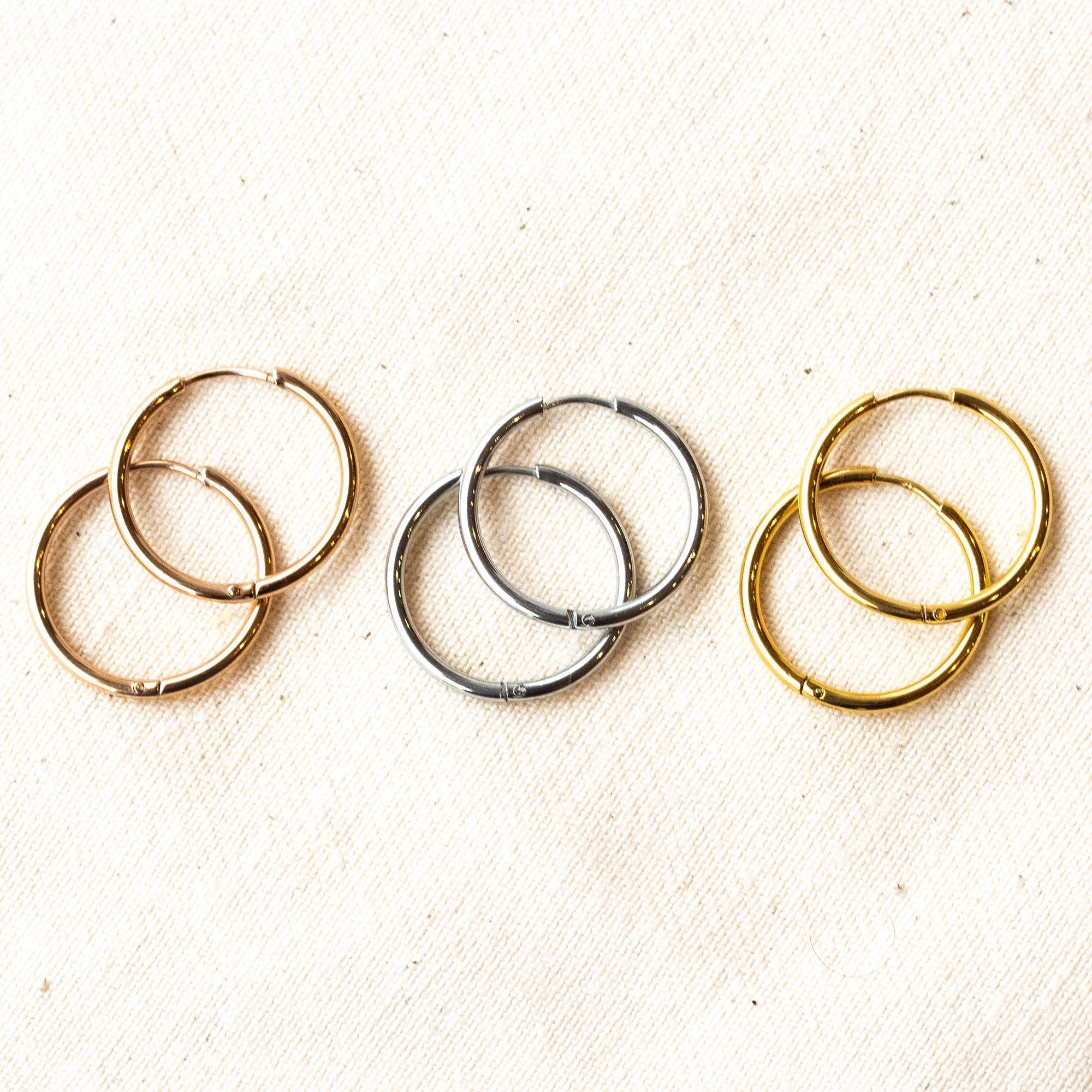 Ohrringe LEA, dünne Creolen, 24 mm