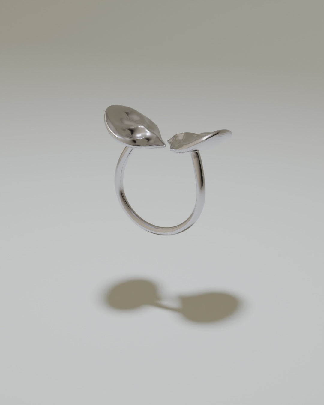 Cacco Clam Ring