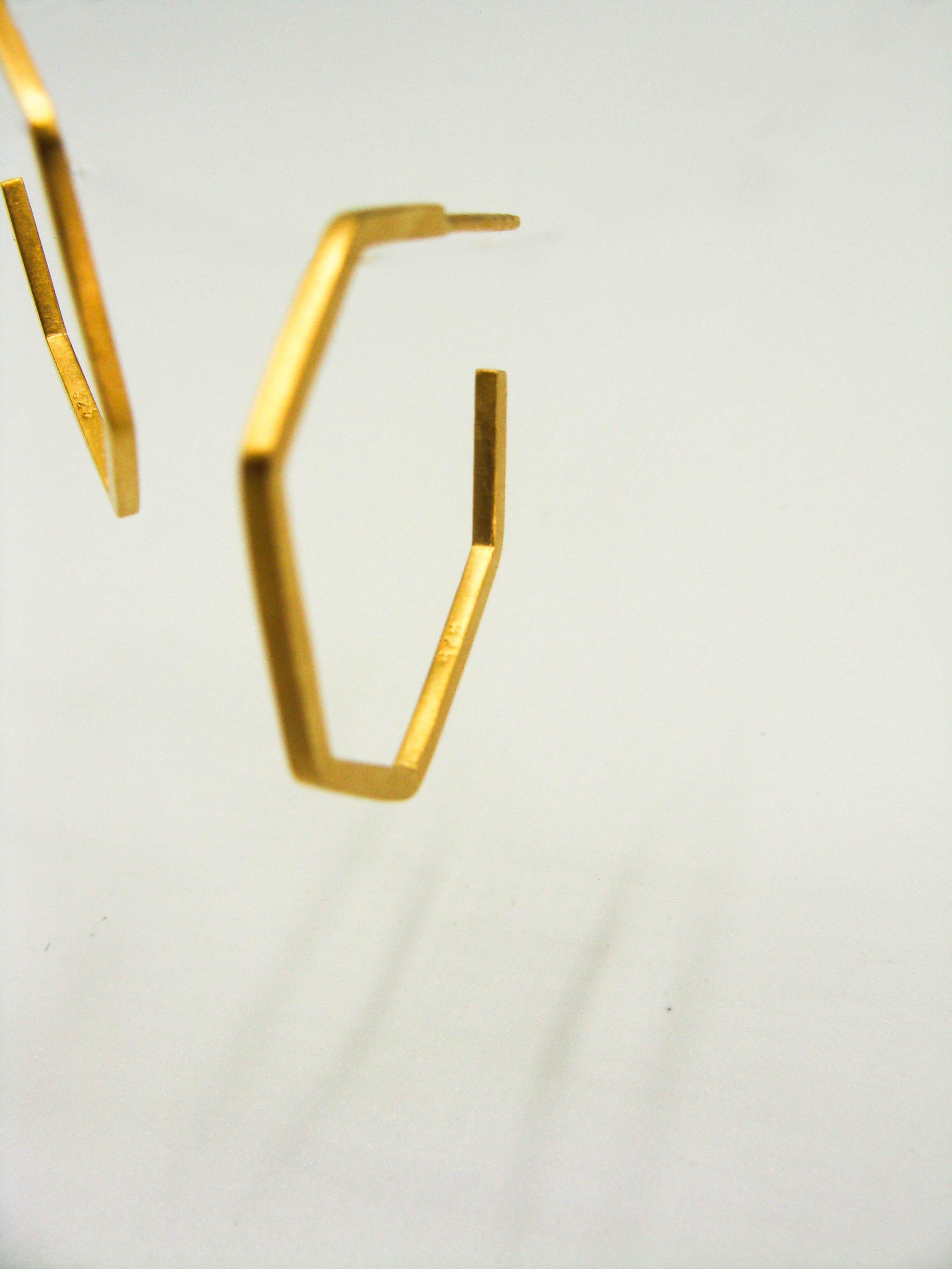 Corners Creolen Vierkant klein Gold Kristin Elm