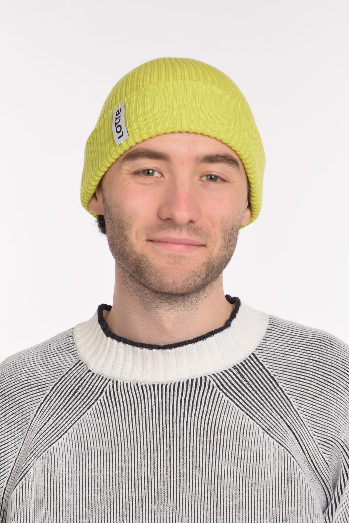 Fritzi Beanie - Electric Yellow, Lotre Studio