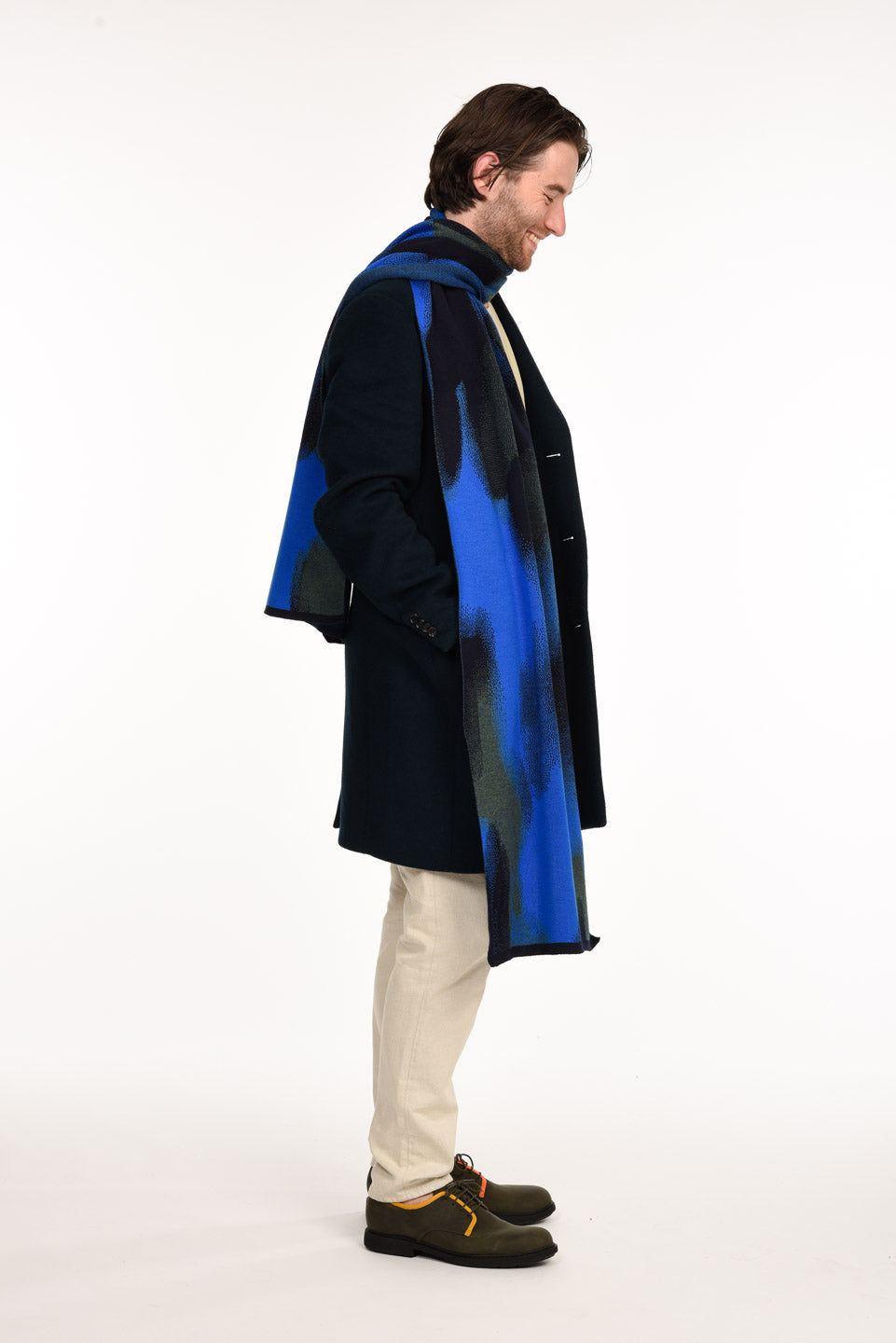 Toni Scarf - Gradient Blue Lotre Studio
