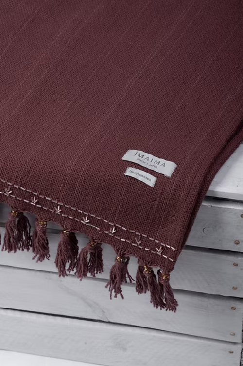 AMBA Handbestickter Schal Iimaima