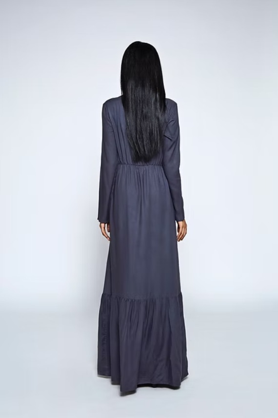 AISHA Maxi-Kleid mit Stehkragen Iimaima