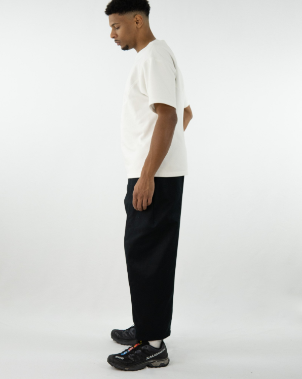 AdoTHOM Minimalistische Moleskin-Hose Keijn