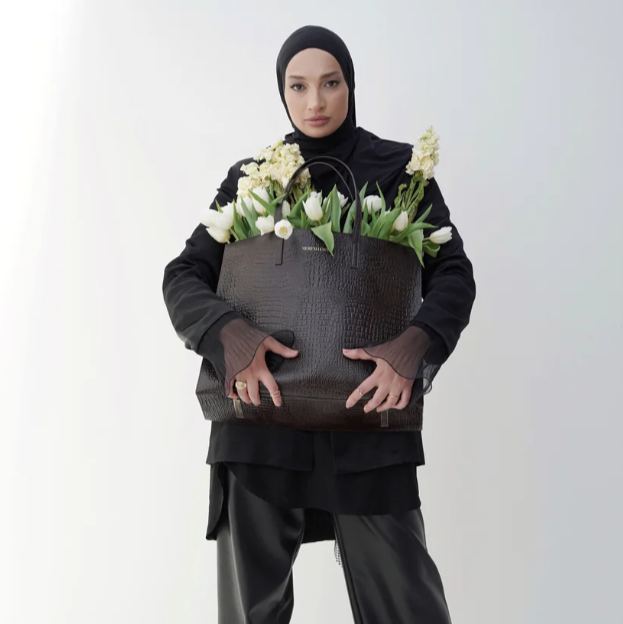 Ledertasche mit Krokooptik Braun Meriem Lebdiri
