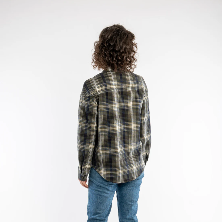 Nachhaltige Hemdbluse aus recycelter Baumwolle ever&anon