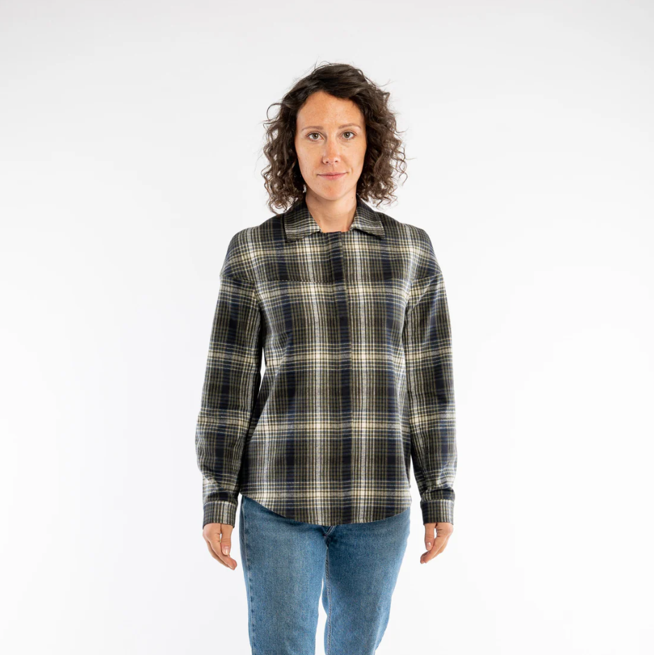 Nachhaltige Hemdbluse aus recycelter Baumwolle ever&anon