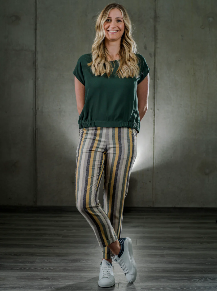 Schmale Baumwollhose aus recycelter Baumwolle ever&anon