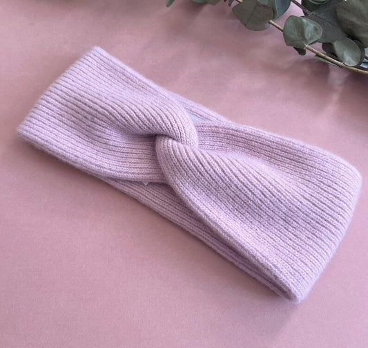 Gestricktes Stirnband mit Knotendetail in Altrosa, Freiberg Knitwear