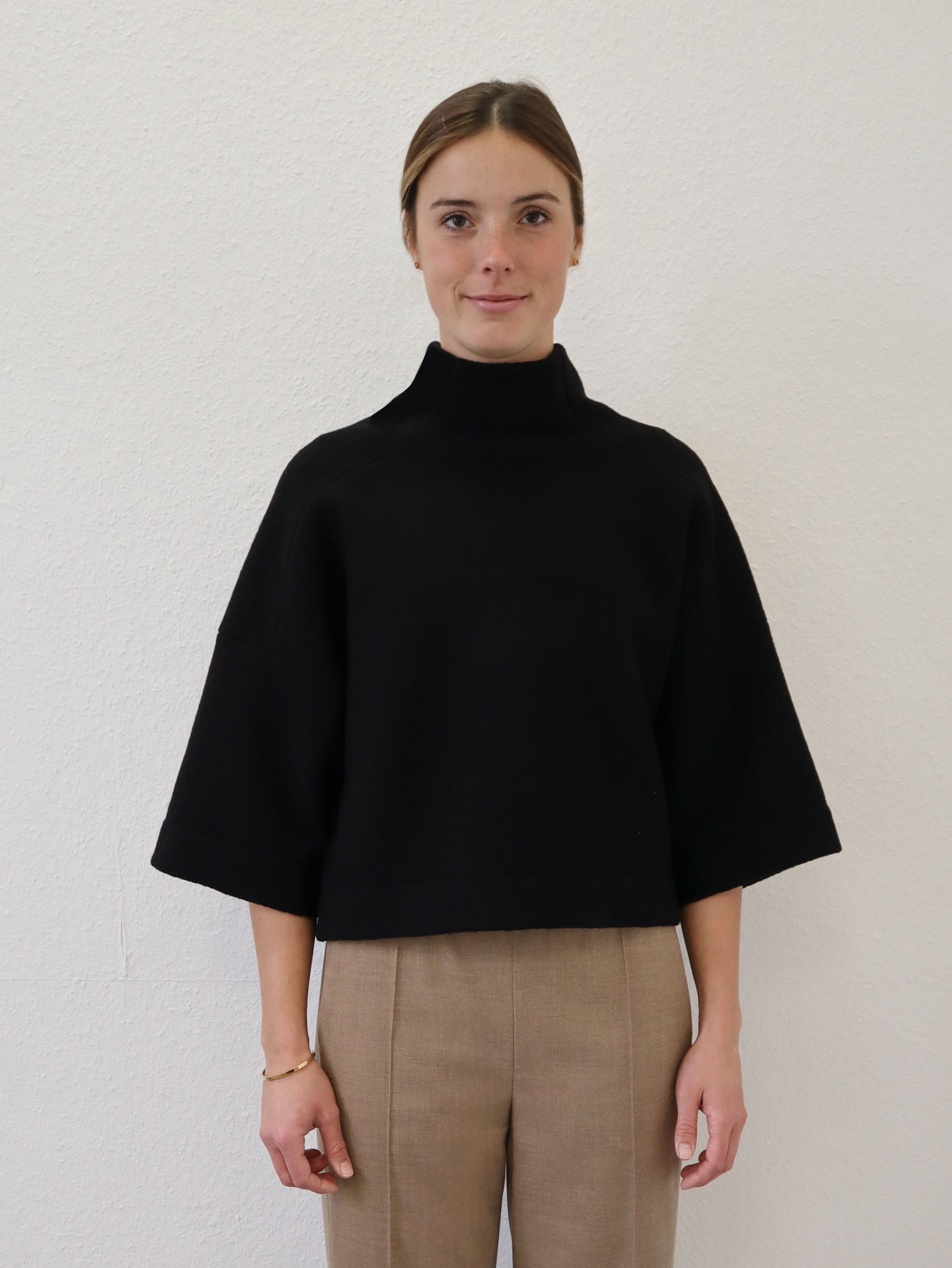 Wollpullover TALV.Y Schwarz VAELU